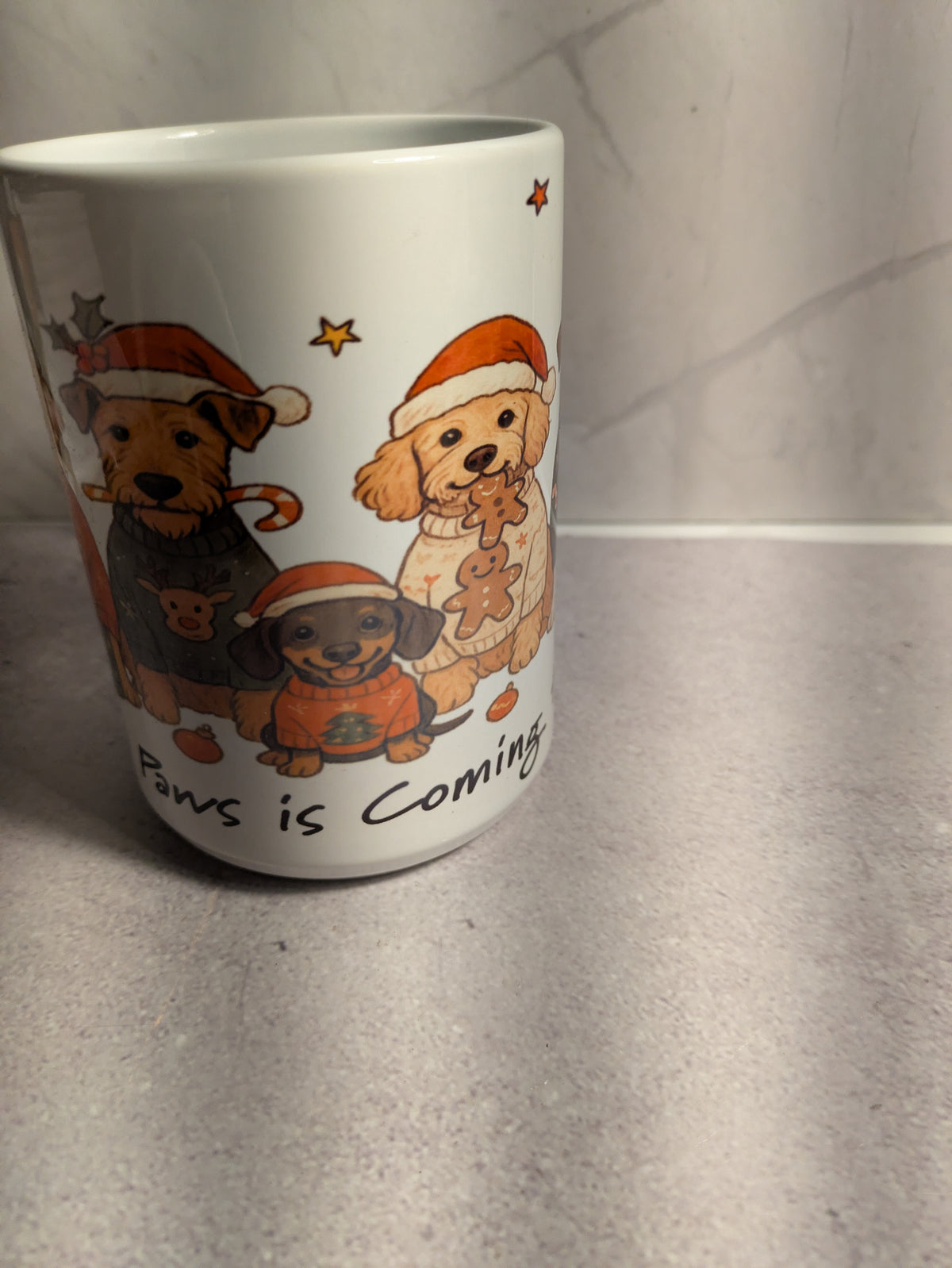Santa Paws mug - golden retriever side view